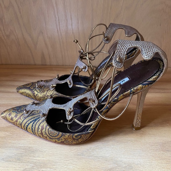 Manolo Blahnik 100th Anniversary Evening Heels. - Picture 6 of 11